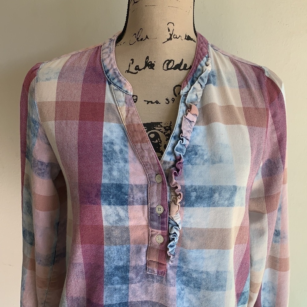 Isabella Sinclair Bleach Plaid Pullover Top - Picture 5 of 10